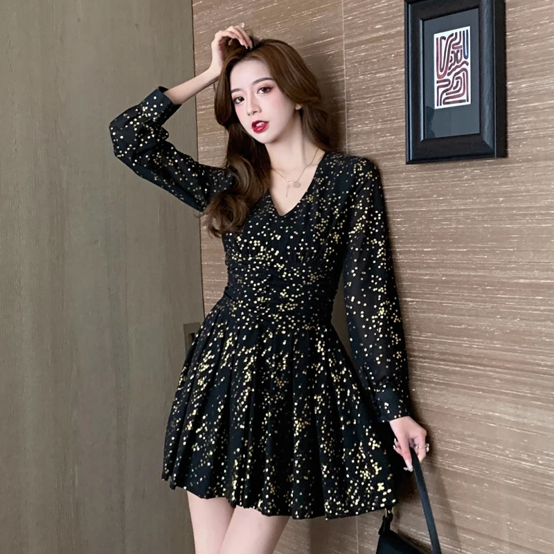 

Elegant Party Dress Black Metallic Sequin V-neck Long Sleeve A-line Nightclub Dress + Black Ruffled Leather Vest Top