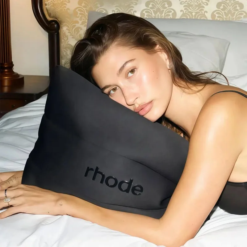 브랜드 페이스 미스트 스프레이는 보습 성분을 제공합니다. 마그네틱 립글로스 폰 스탠드, 범용 폰 홀더, 휴대용 화장품