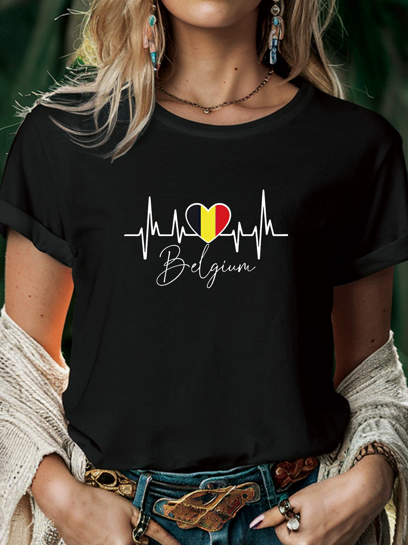 

Women Summer Fashion Harajuku Casual O-Neck Short Top 2024 European Cup Creative Design I Love Italy Graphic Crop T-Shirt