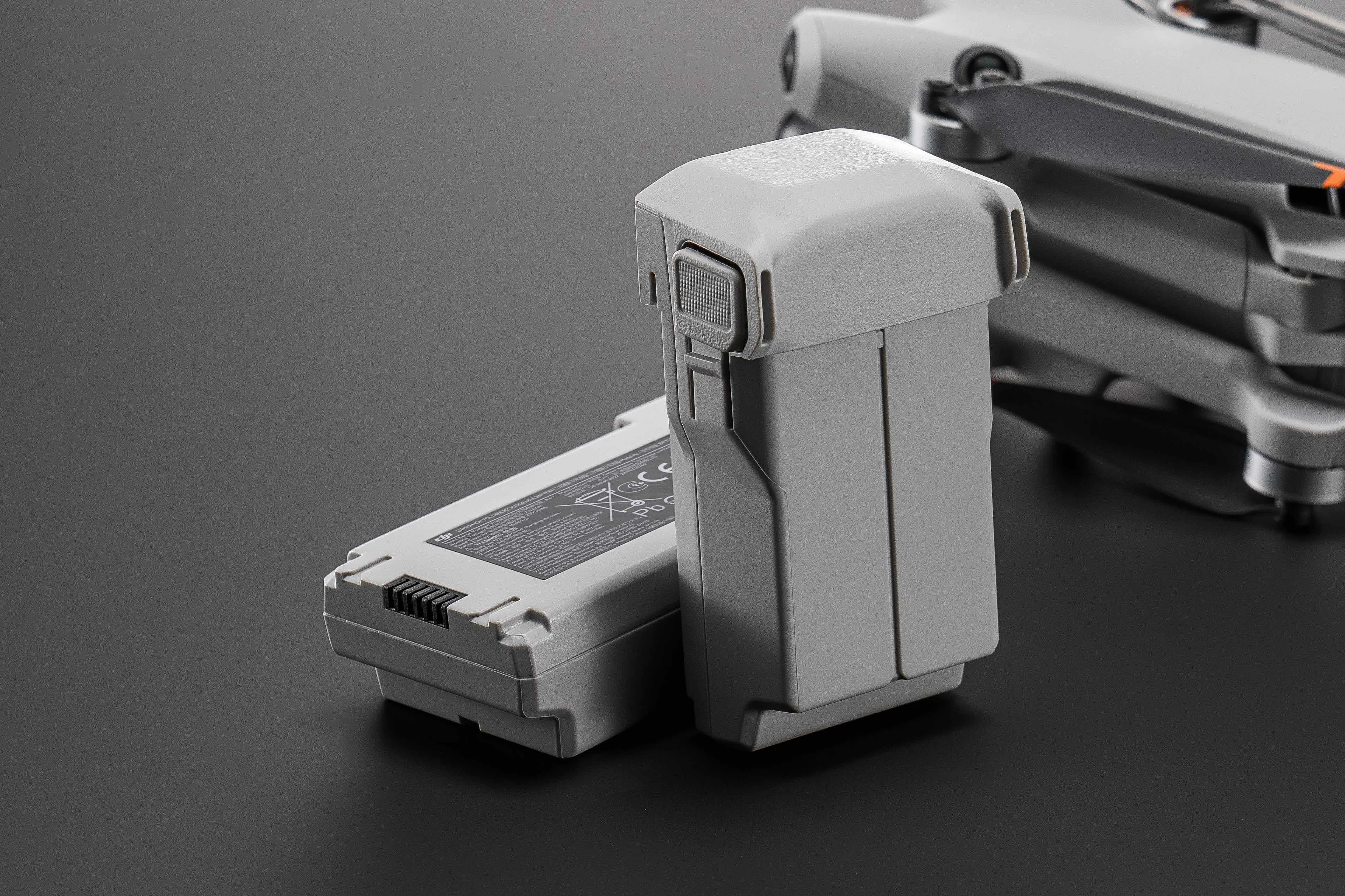 Batterie seule pour DJI Mini 4 Pro, Mini 3 Pro, Mini 3, avec connecteurs visibles et étiquette de capacité.