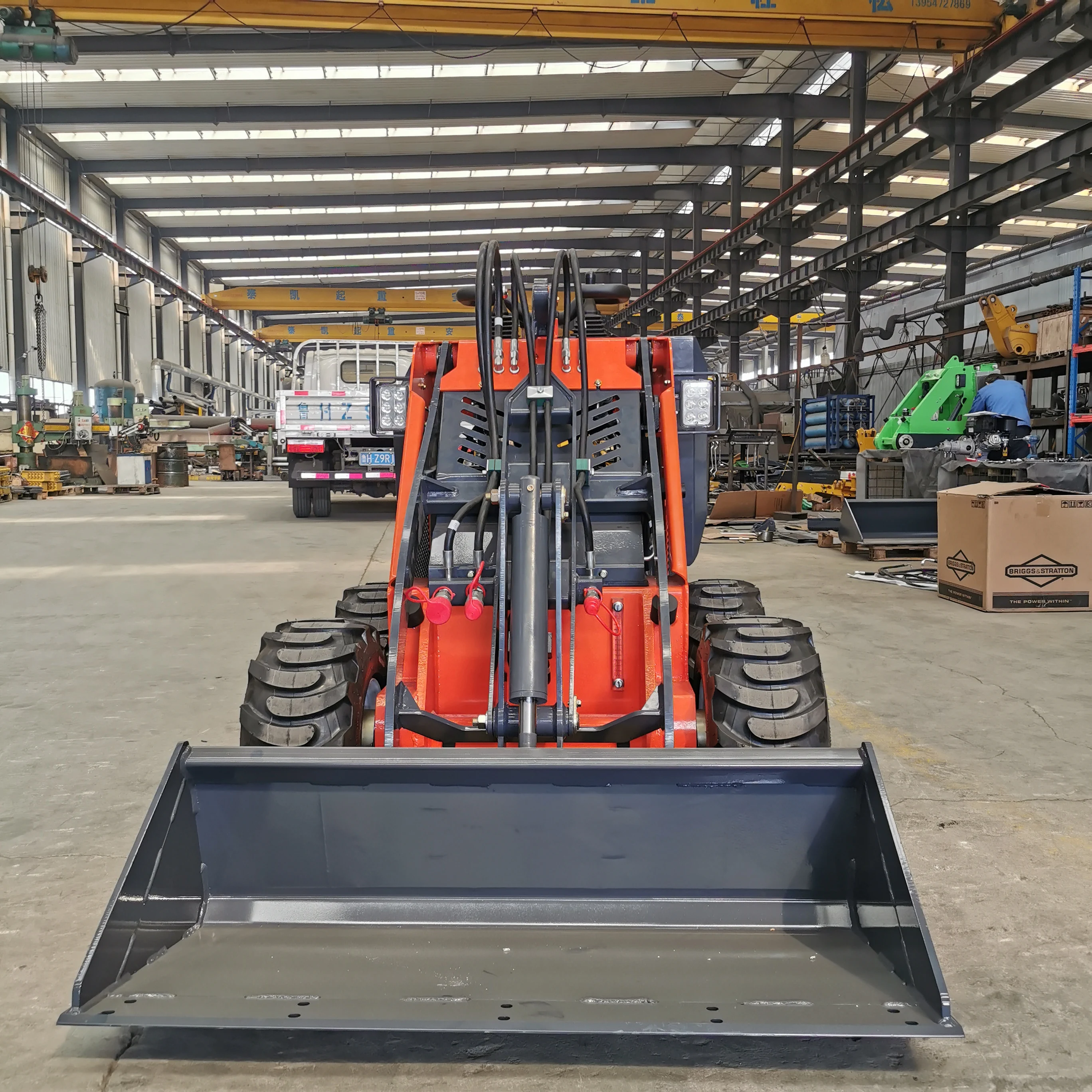 Рисунок 3 - 2023 обновленный Гусеничный мини-погрузчик