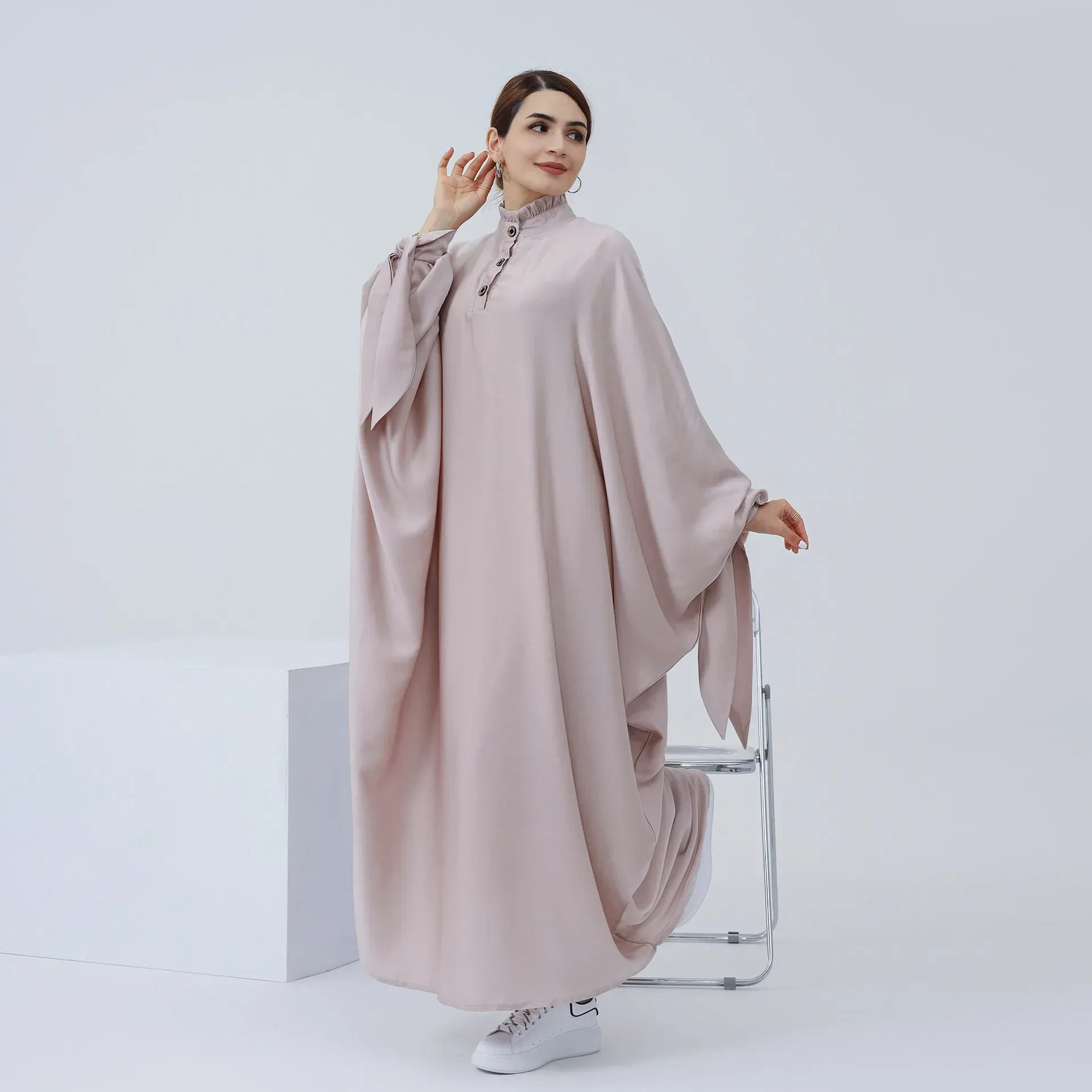 Muslim Abaya Dress Dubai Luxury Bat Sleeves Saudi African Dresses for Woman Abayas Islamic Clothing Kaftan Robe Arab Vestidos