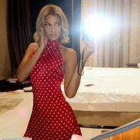 Nouvelle Robe Mini Imprimée à Pois Sexy et Dos Nu, Style Halter, Collection Été 2026, pour Femme 3
