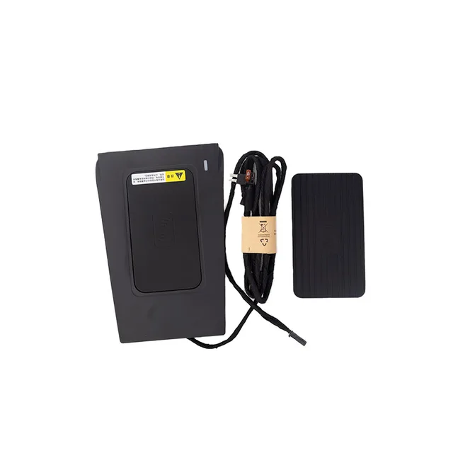 Bydイルカワイヤレス充電パネル、車に取り付けられた携帯電話