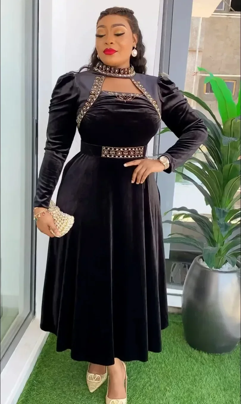 ������ ���� ������ī �巹��, ���ر� ������ī ���ǽ� �Ƿ�, �̺�� �� �ƽ� ���ǽ� �κ�, ������ī �ʹ� 2024