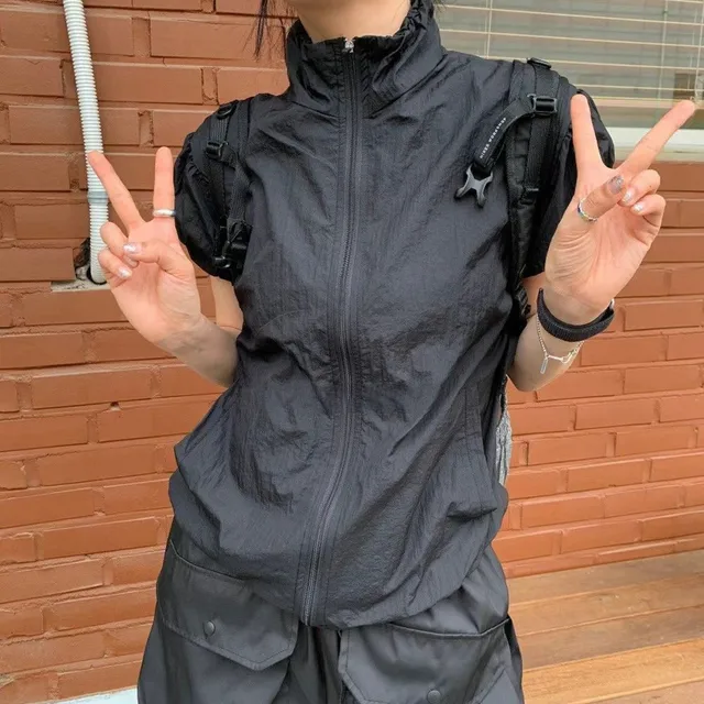 Women'S Clothing Sales New Street Retro Top Camping Style Thin Zipper Stand Up Neck Short Sleeve Sun Short T Shirt Instagram Y2k 2