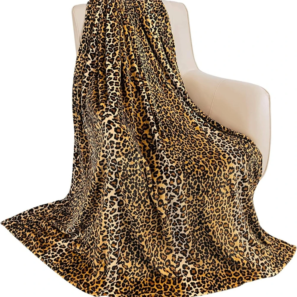 1PC Hot pattern Cheetah Cow Zebra Flannel Blanket Throw Home Sofa Lunch Break Blankets Children Student Blankets Nap Gifts 2