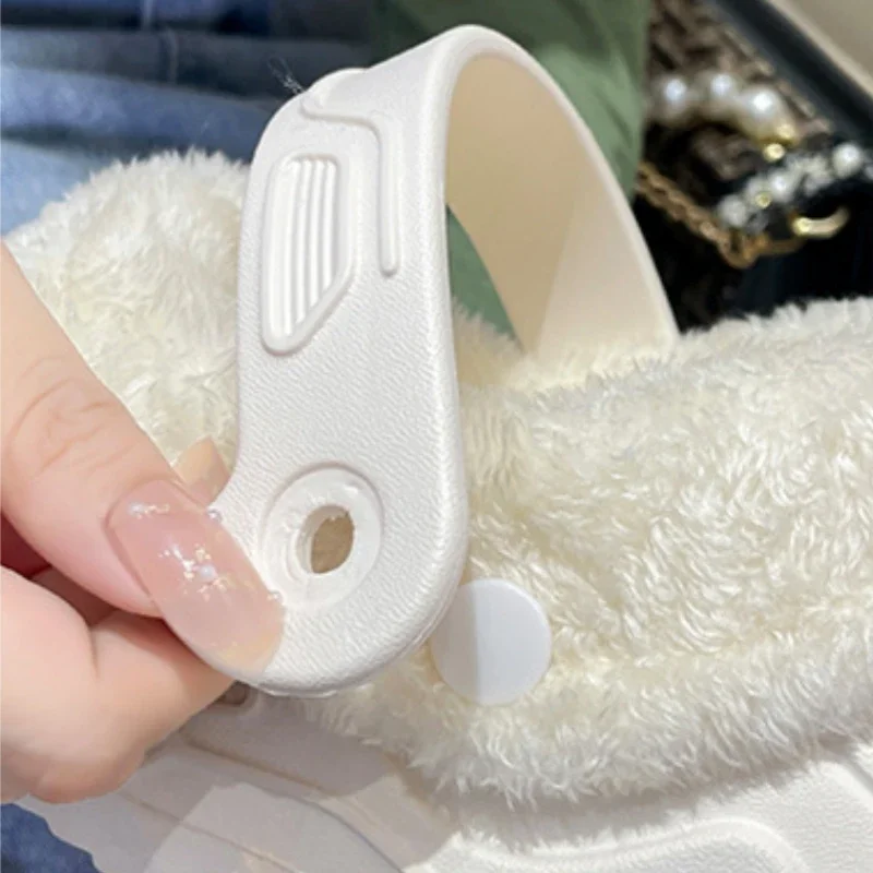 Women's Plush Slippers 2024 New Winter Women's Hole Shoes Thick High Heel Soft Sole Beach Garden Shoes Home Plush Hole Slippers 5