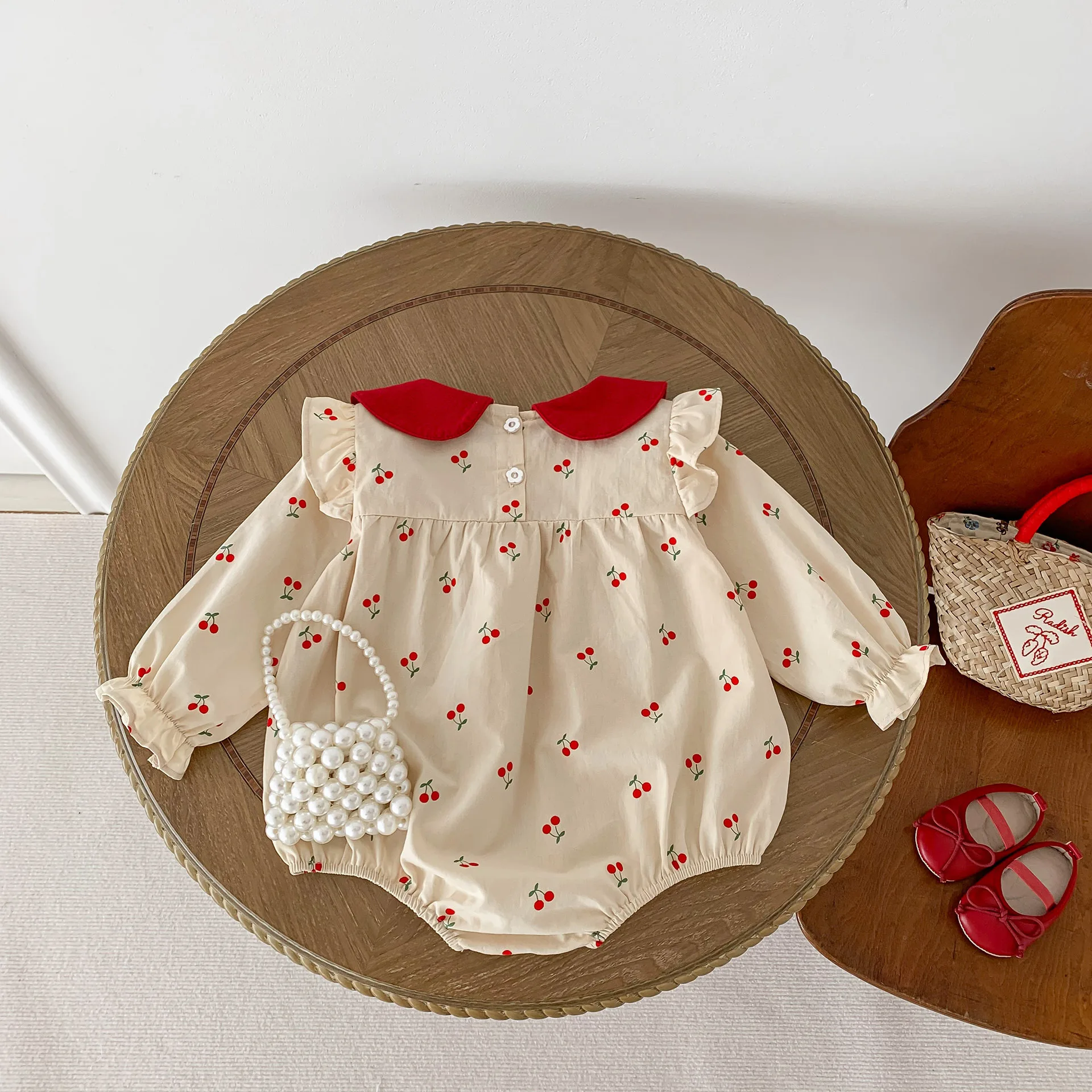 New 2024 Autumn Baby Clothes Sweet Cherry Printed Girls Bodysuit Newborn Peter Pan Collar Princess Clothing Toddler One Piece 4