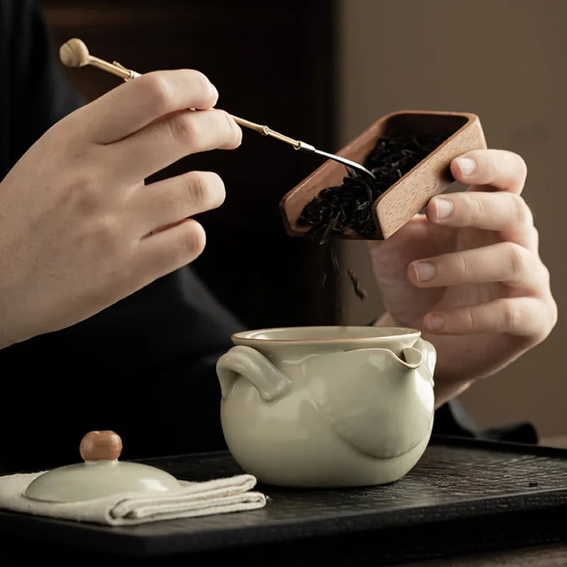 200ML Antique Pink Ru Kiln Hand-held Teapot Not Hot Hand Pot Household Tea Brewing Kettle With Strainer Kungfu Teaset Decoration