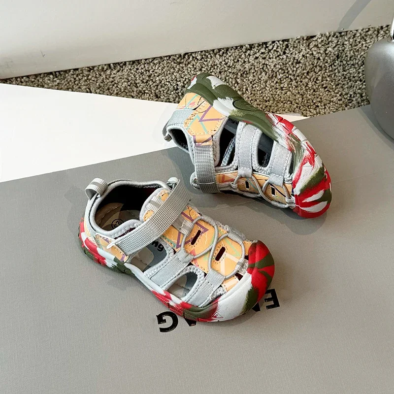 New Children's Summer Beach Sandals Girls Size 21 To Size 30 Boys and Girls Sandals Children Summer School Sports Shoes