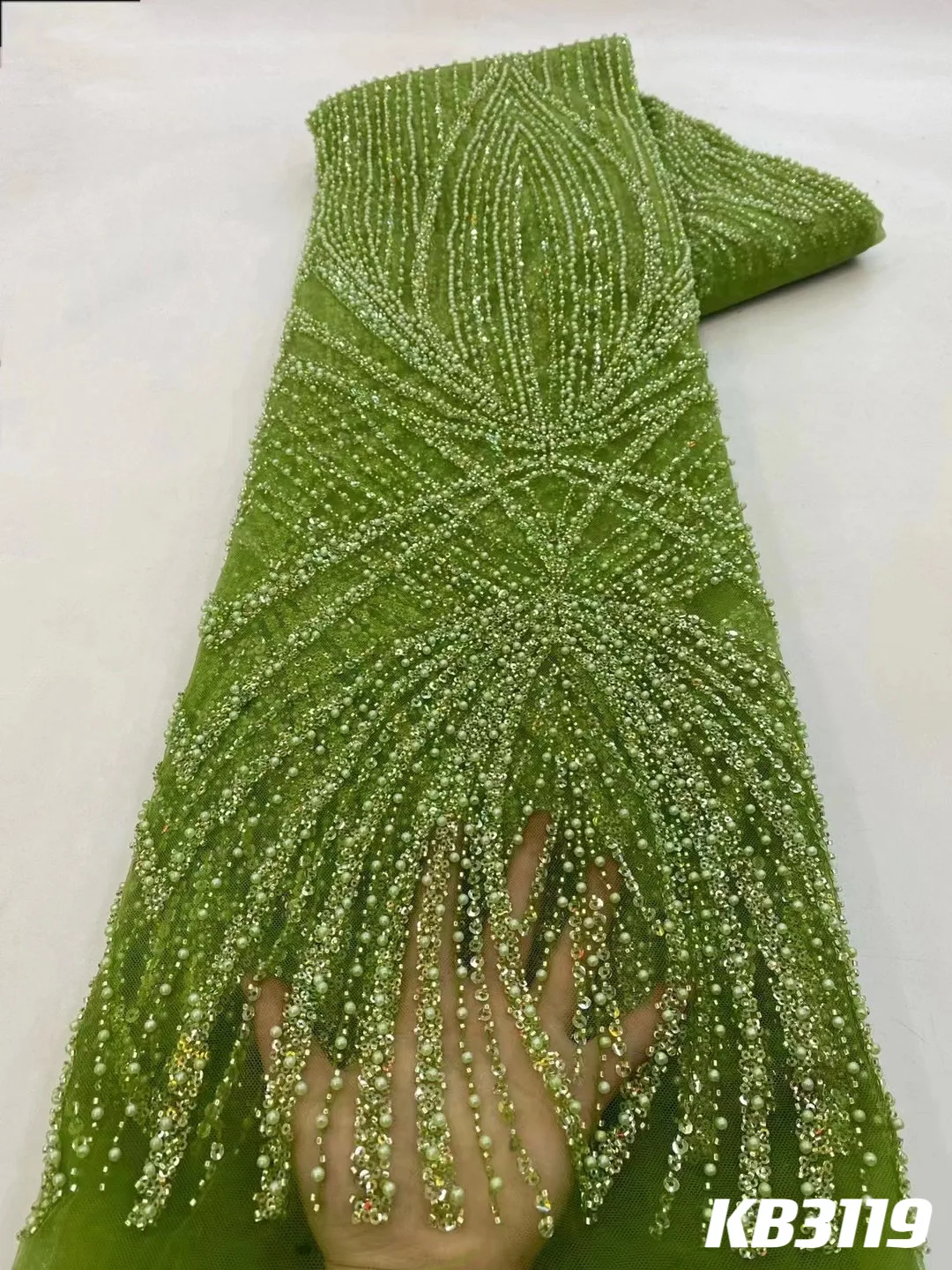 Latest White African Beaded Lace Fabrics Luxury Sequins French Mesh Tulle Beads Lace Fabrics For Wedding Party Dress KB3119
