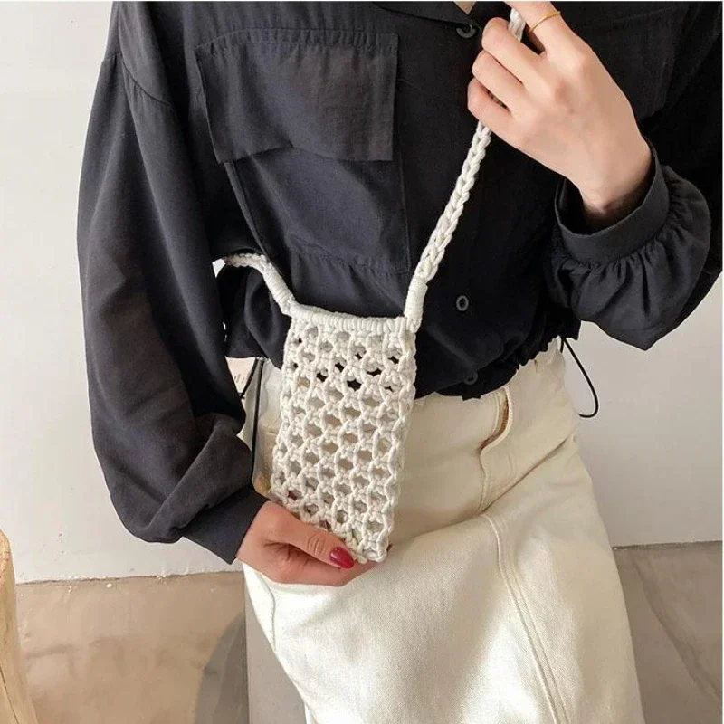 Elegant Women's Lightweight Hollow-Out Crochet Crossbody Handbag