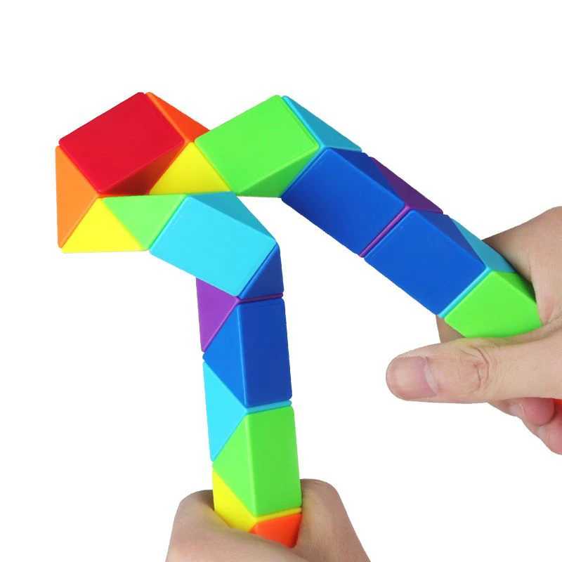 Magic Snake Cube Puzzle Rompicapo Cubo Serpente Rainbow - Main Image