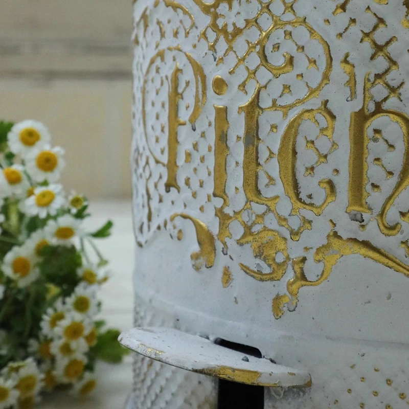 Vintage Cast Iron Garden Trash Can Retro Pedal Style Large Capacity Outdoor Garbage Bin Lid Silent Design Courtyard Patio Yard