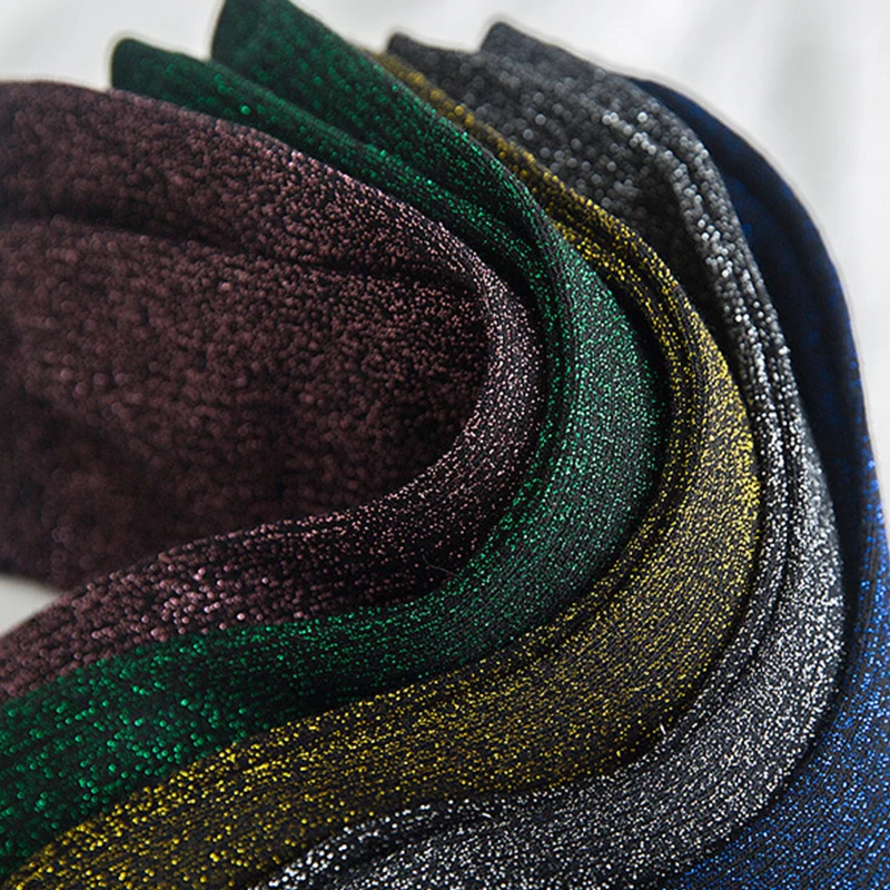 Рисунок 2 - Блестящие яркие блестящие носки карамельных цветов