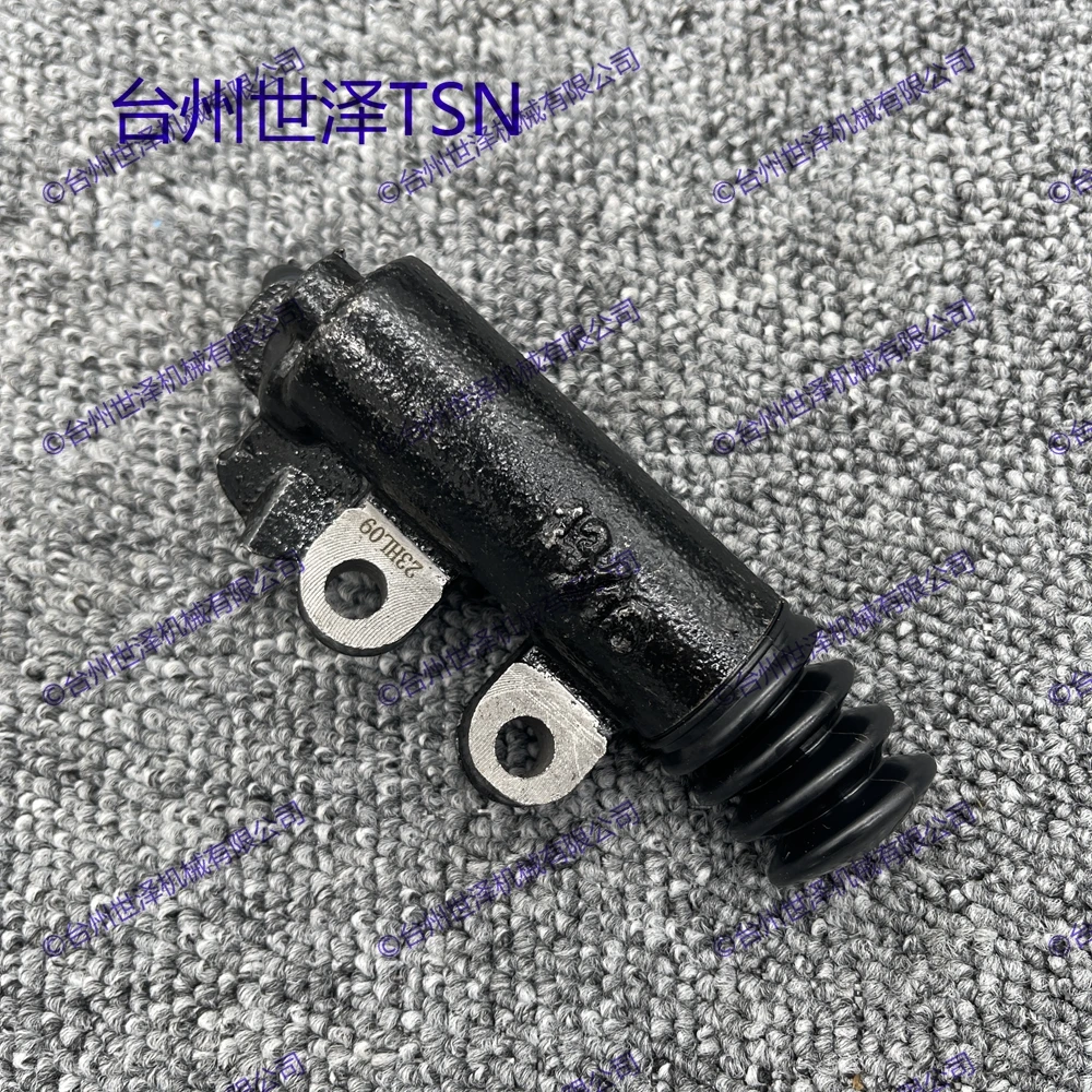 Clutch Slave Cylinder for TOYOTA HIACE 2.4 31470-26060