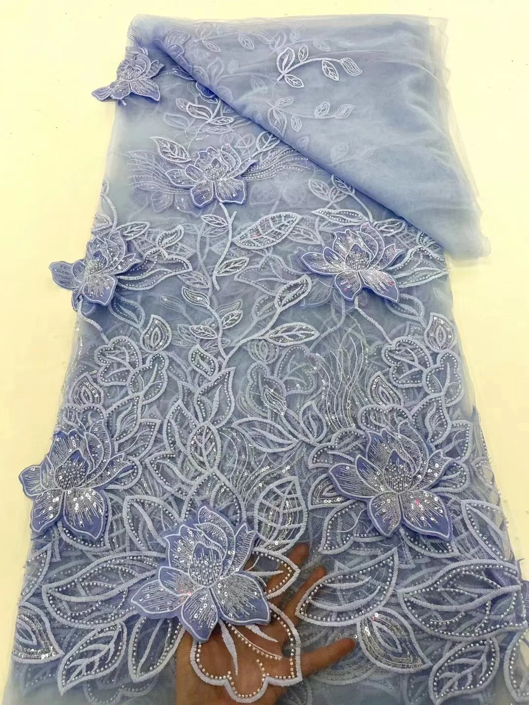 

Luxurious African 3d Lace Fabric 2024 High Quality French Embroidery Nigerian Sequins Beaded Lace Fabrics For Wedding Dresses