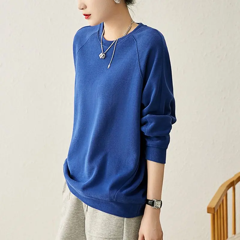 Autumn Fashion Solid Color Loose All-match Sweatshirts Women Bottoming Shirt New Classic Long Sleeve O-collar Lady Top 2022