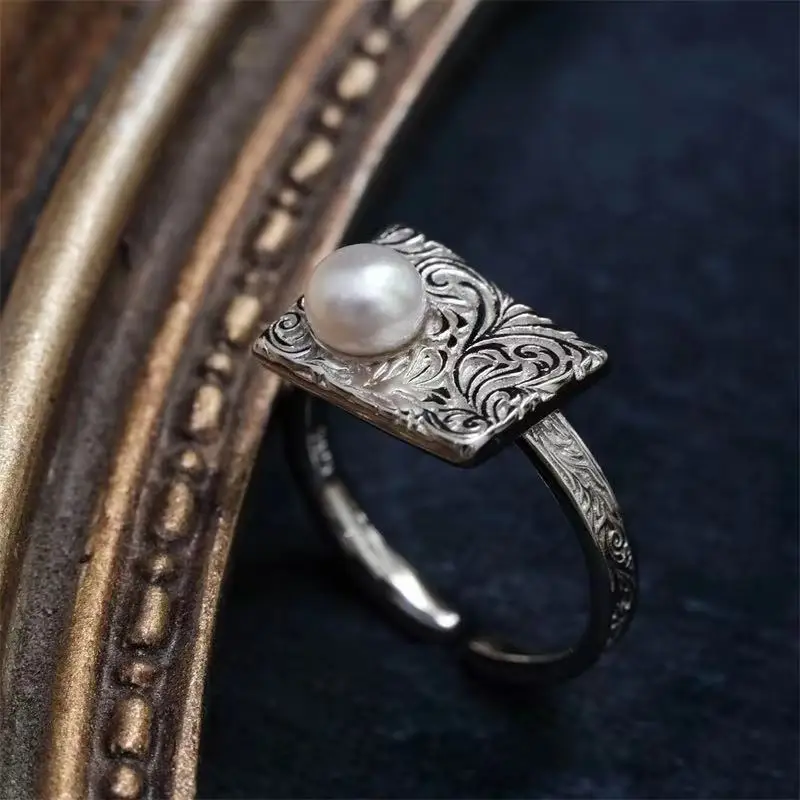 

Vintage Silver Color Carving Patterns Imitate Pearl Adjustable Ring for Women Antique Elegant Engagement Wedding Ring Jewelry