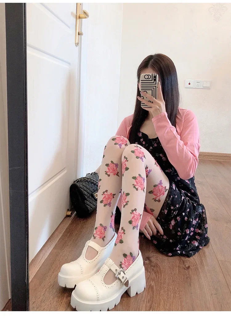 Women Stockings Handmade Embroidery Pink Flower Sexy Style Fishnet Mesh Stockings Elegant Senior Floral Tights Stockings