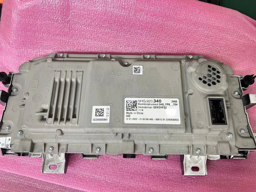

ЖК кластер 5HG 920 340 для виртуальной кабины VW Golf 8 MK8