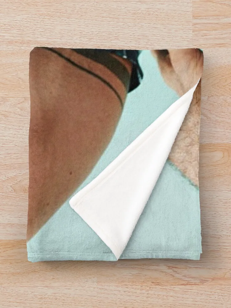 Taika-�ΰ� ������ ���, ��Ƽ �ʸ� �ö��� ������ ��� �̵� ���