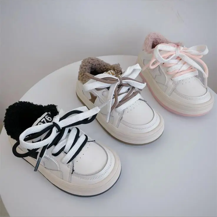 Winter Children Cotton Shoes New Leather Boys Girls Warm Trendy Sports Shoes Baby Mid-cut Lamb Velvets Sneakers For Cold Weather