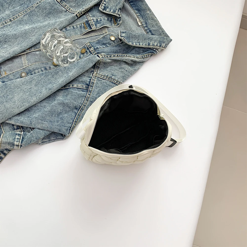 👜Cozy Puff Crossbody – Ultra-Light, Elegant & Street-Style Ready🌆