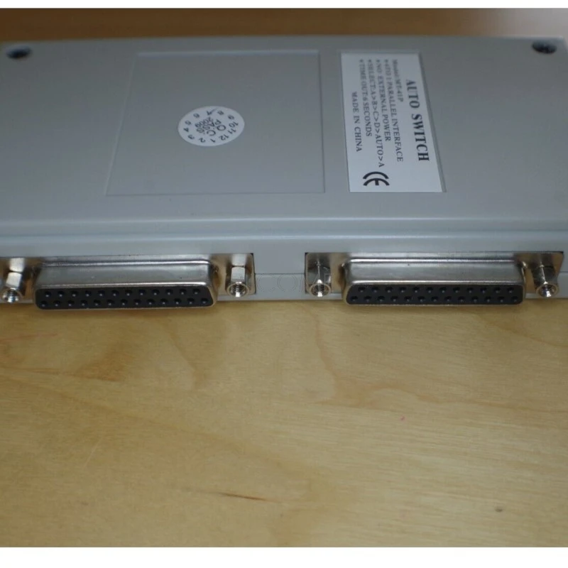 ڵ  Ʈ   ġ ڽ, ư ʿ, 4 Ʈ 25  DB-25 DB25