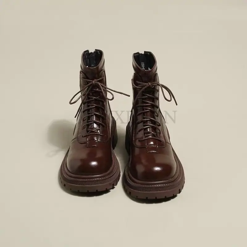 

Женские ботильоны на толстой подошве, черные короткие ботинки из лакированной искусственной кожи на платформе и высоком устойчивом каблуке, с круглым носком, до середины икры