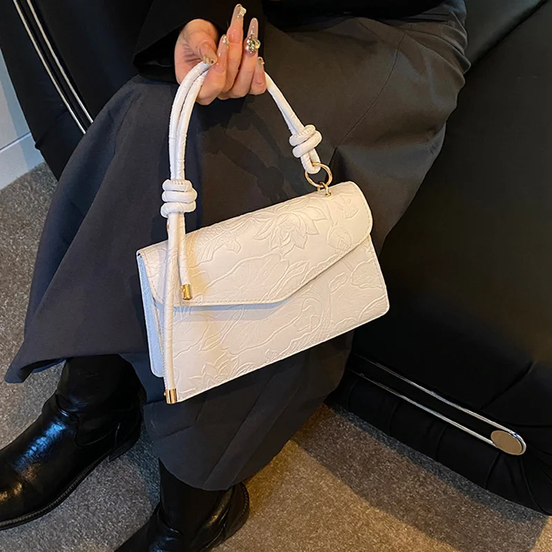 Autumn Womens Small Square Shoulder Bag Premium Textured Crossbody Bag Fashion Minimalist Versatile Handbag Purse