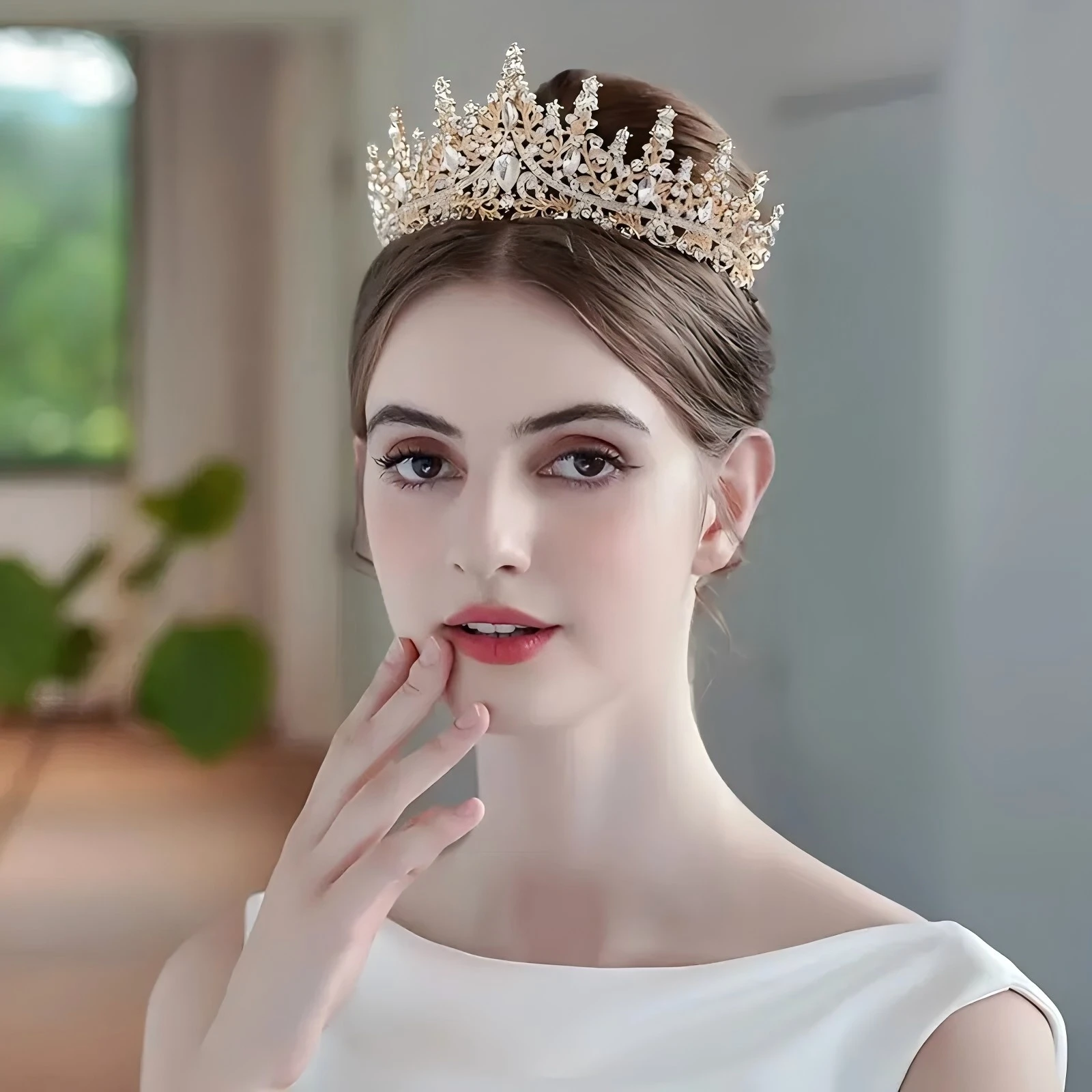 Baroque Queen Crown Elegant Rhinestone Hairband 1pc Suitable for Wedding Parties Wearing Women's Hair Accessories Gifts