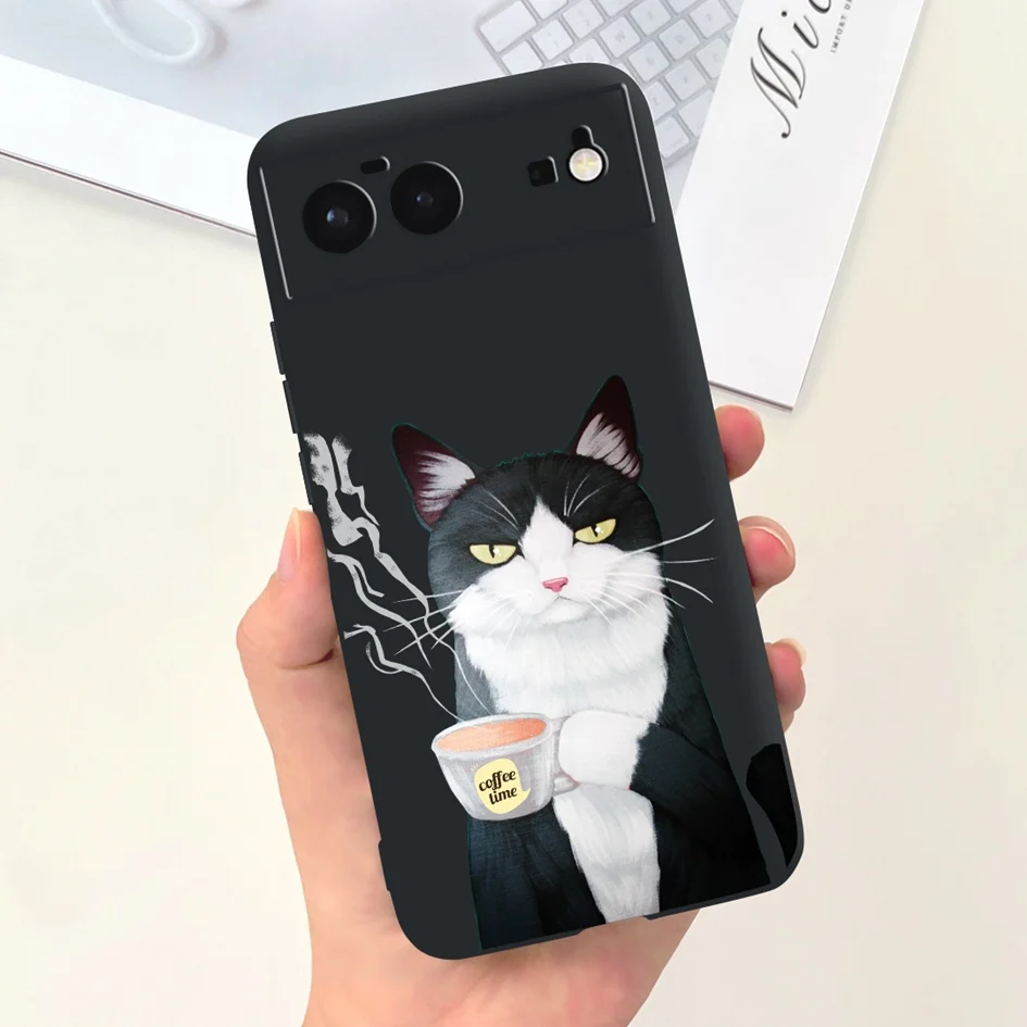 Astronaut-Themed Shockproof Silicone Case - Cute and Durable Cover