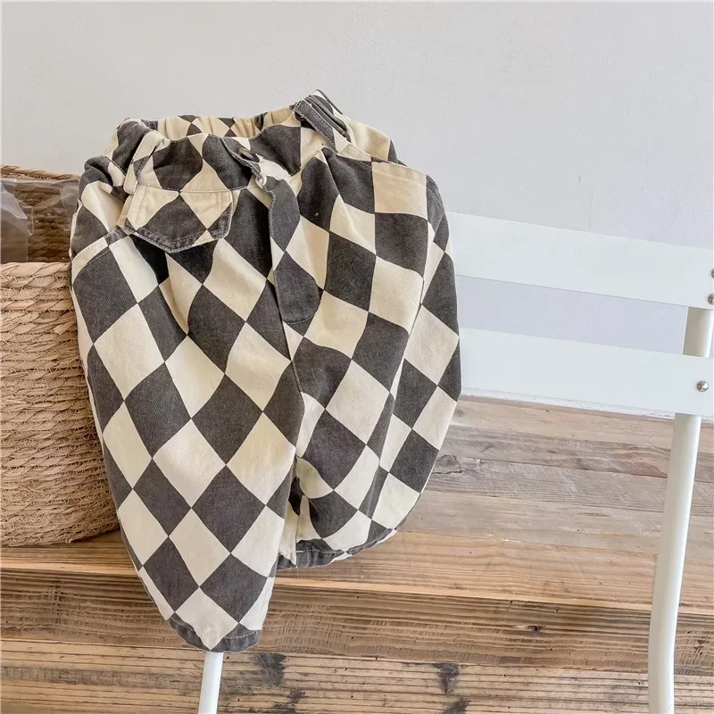 Pantalones Haren de algodón lavado con agua de estilo coreano para niños, pantalones informales cómodos a la moda para niños de 80-130cm, primavera 2025