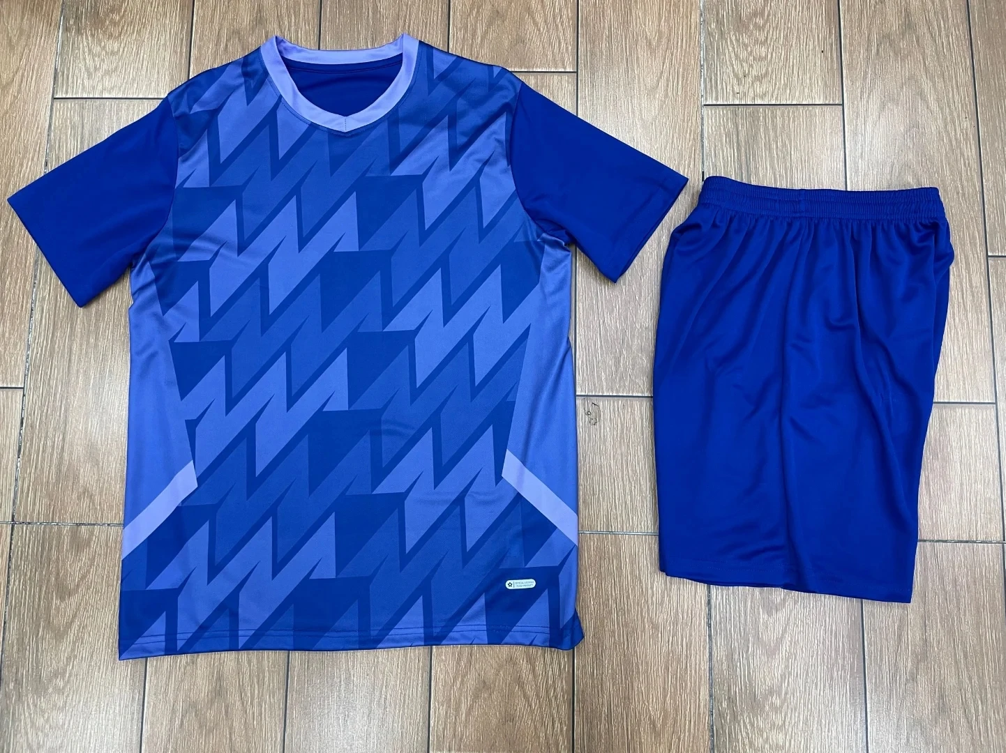 Kids School Soccer Sports Set Jerseys And Shorts Students Football Training Match Uniform Team Name Number Men Shirt