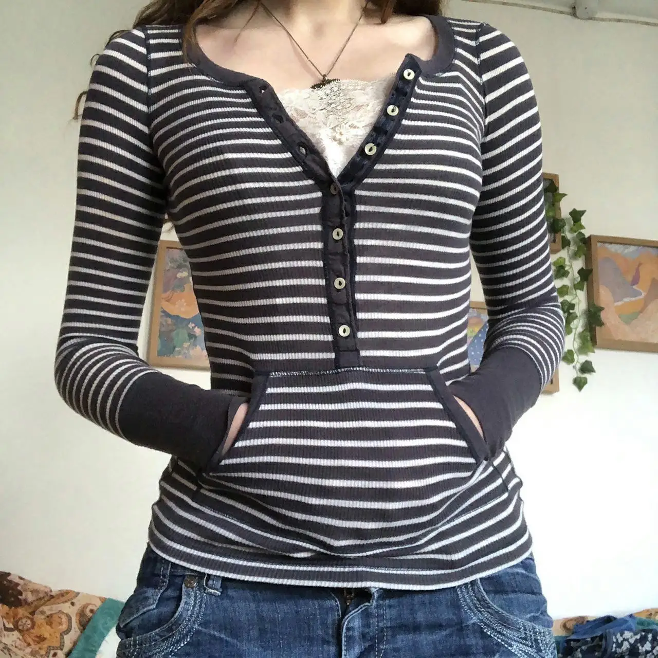 

Combhasaki Women Vintage Y2K Grunge Striped Long Sleeve T-Shirts Autumn Slim Fit Button-Up V Neck Tops Streetwear with Pocket