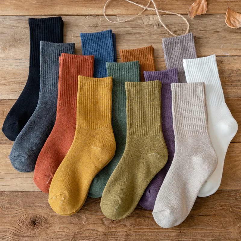 New Retro Winter Warm Cotton Middle Tube Socks For Women Fashion