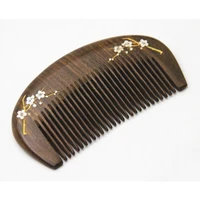 Petit peigne en bois de santal doré naturel, Structure en bois naturel, peigne à cheveux à dents fines, tête antistatique, Point d'acupuncture, cadeau de Massage 4
