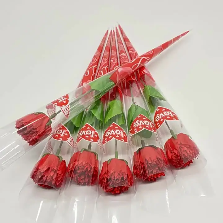 Искусственная роза из мыла