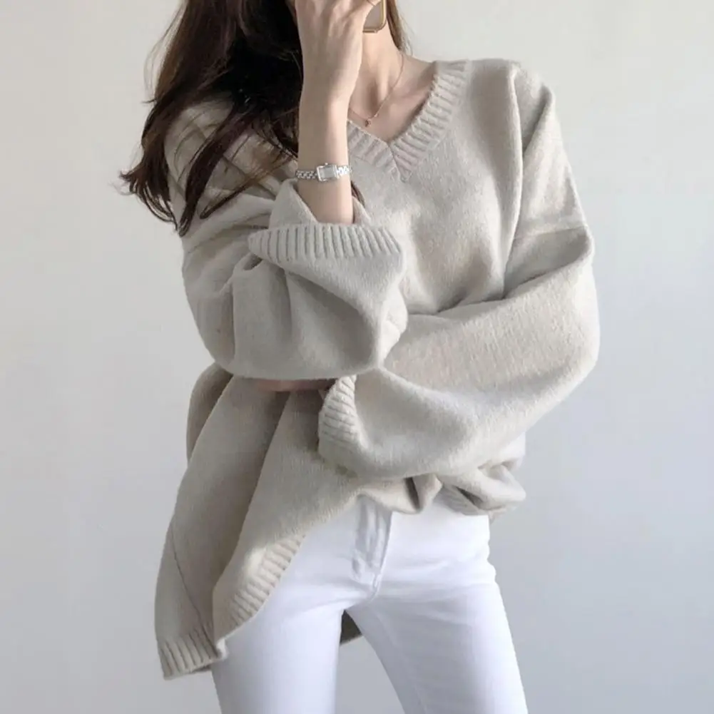 

Soft Polyester Sweater Cozy V Neck Knitted Women's Sweater for Fall Winter Loose Warm Pullover with Solid Color Long Sleeves Mid