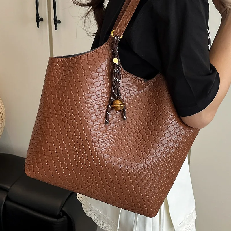 Borsa a tracolla da donna di grande capacità, nuova borsa versatile per il pendolarismo estivo, borsa sottobraccio alla moda e borsa tote per donna - immagine 3