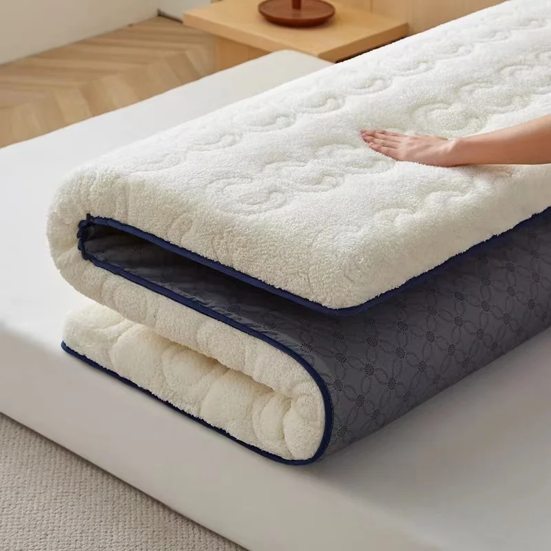 Description Picture 4 of itemWinter Warm Thick Soft Plush Mattress Breathable Student Dormitory Bed Mattress Topper 3cm 6cm Thickness Bedding Mat