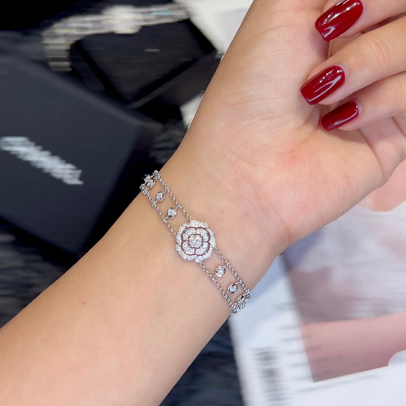 S98813df264844ea582ae2bd93ad9149cY Aazuo Fine Jewelry Real 18K Pure White Gold Real Diamond H SI Luxuly Rose Flower Bracelet Gifted For Women Birthday Party Au750