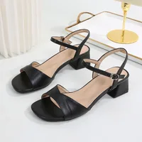 Sandales pour femmes 2026 – Été – Cuir souple – Grandes tailles – Talon épais – Bride à boucle droite – Sandales à talons hauts pour femmes 2