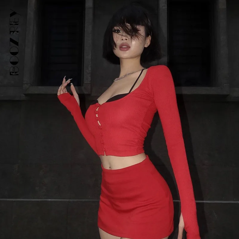 

BoozRey Autumn Sexy Slim Low Cut Collar Knitted Tops Women Fashion Elegant Solid Long Sleeve Button Top Basic T-Shirts Clothes