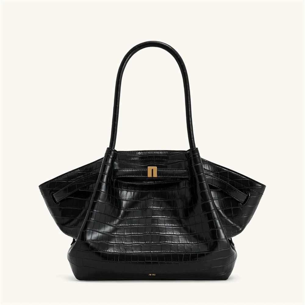 Black crocodile patt
