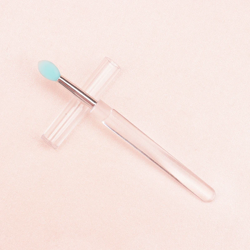Enhanced Product Title: 5-Piece Portable Silicone Lip Brush Set with Cover – Soft Multifunctional Lip Applicator and Makeup Tool