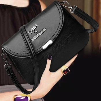 The neutral color bags are suitable for daily commuting and office use. They come in single-shoulder and hand-held styles.