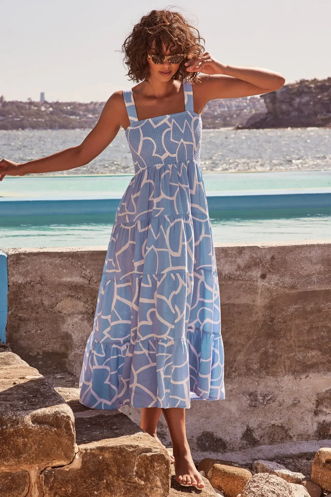 Vestido Tirantes Anchos VESTIDO TIRANTES ANCHOS – Soly Duran Boutique